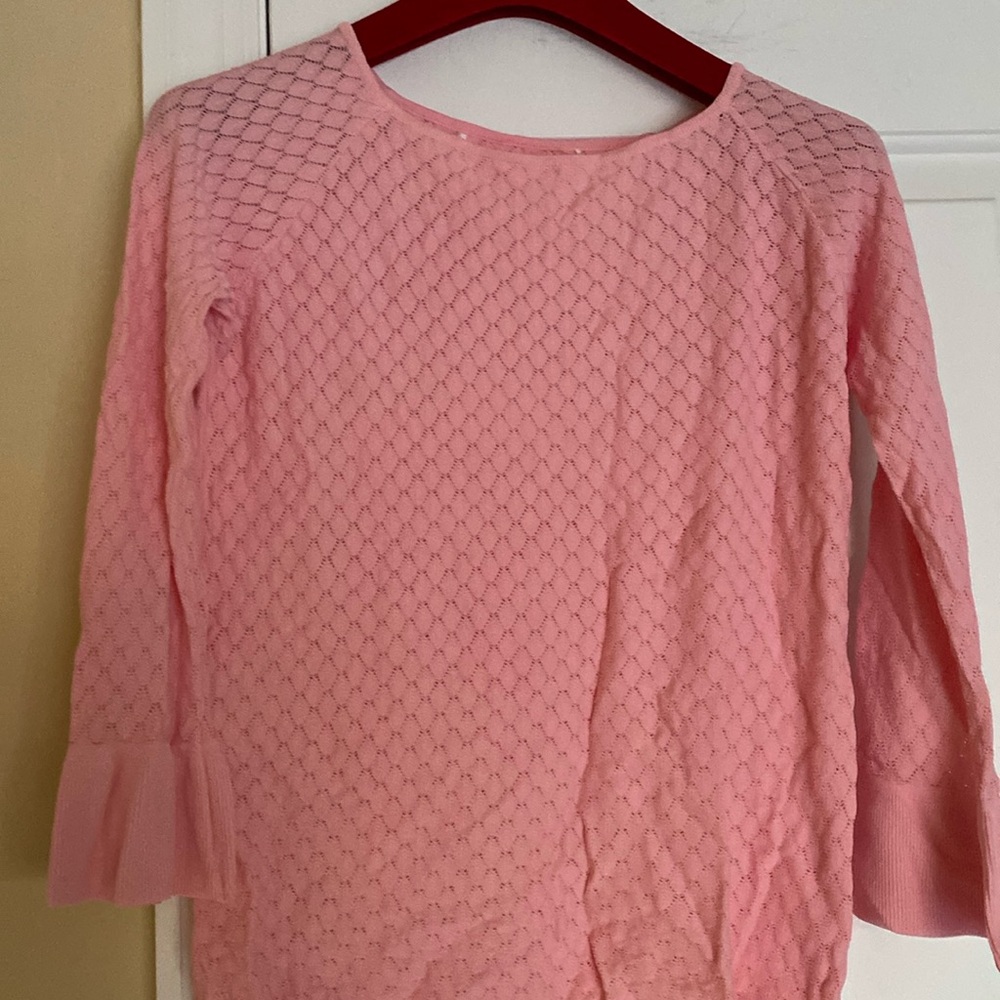 Italian Designer PinkTextured Very Stretchy Top With Pockets andh Pretty Sleeves